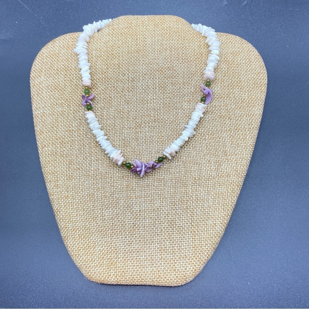 Vintage Natural Shell Beads Necklace